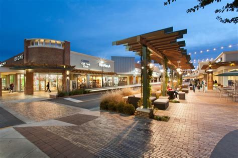 Barracks road shopping center - Barracks Road Shopping Center in Charlottesville, Virginia offers 80 stores. Have a look at store list, locations, mall hours, contact, …